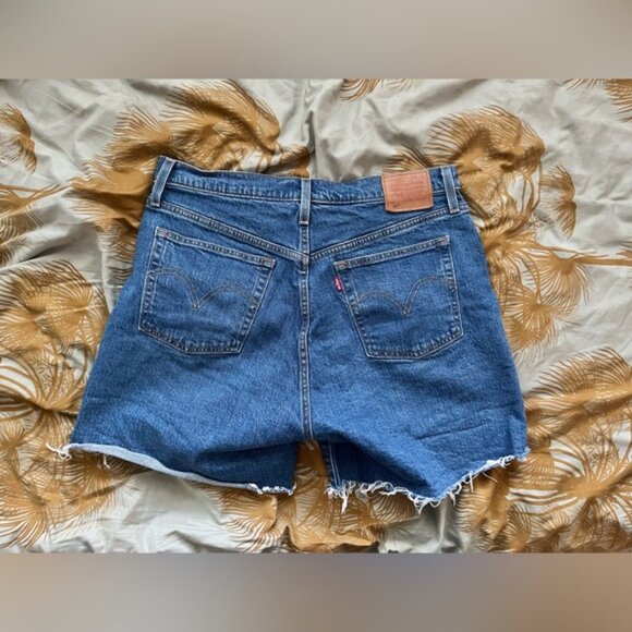 Levis 501 mid thigh short Charleston picks 31 6” - Picture 5 of 5